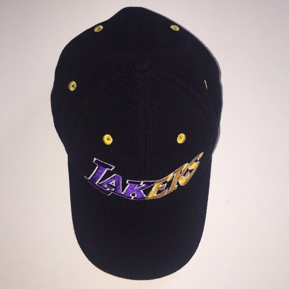Lakers NBA Flexfit Hat Cap LG/XL - Picture 2 of 7